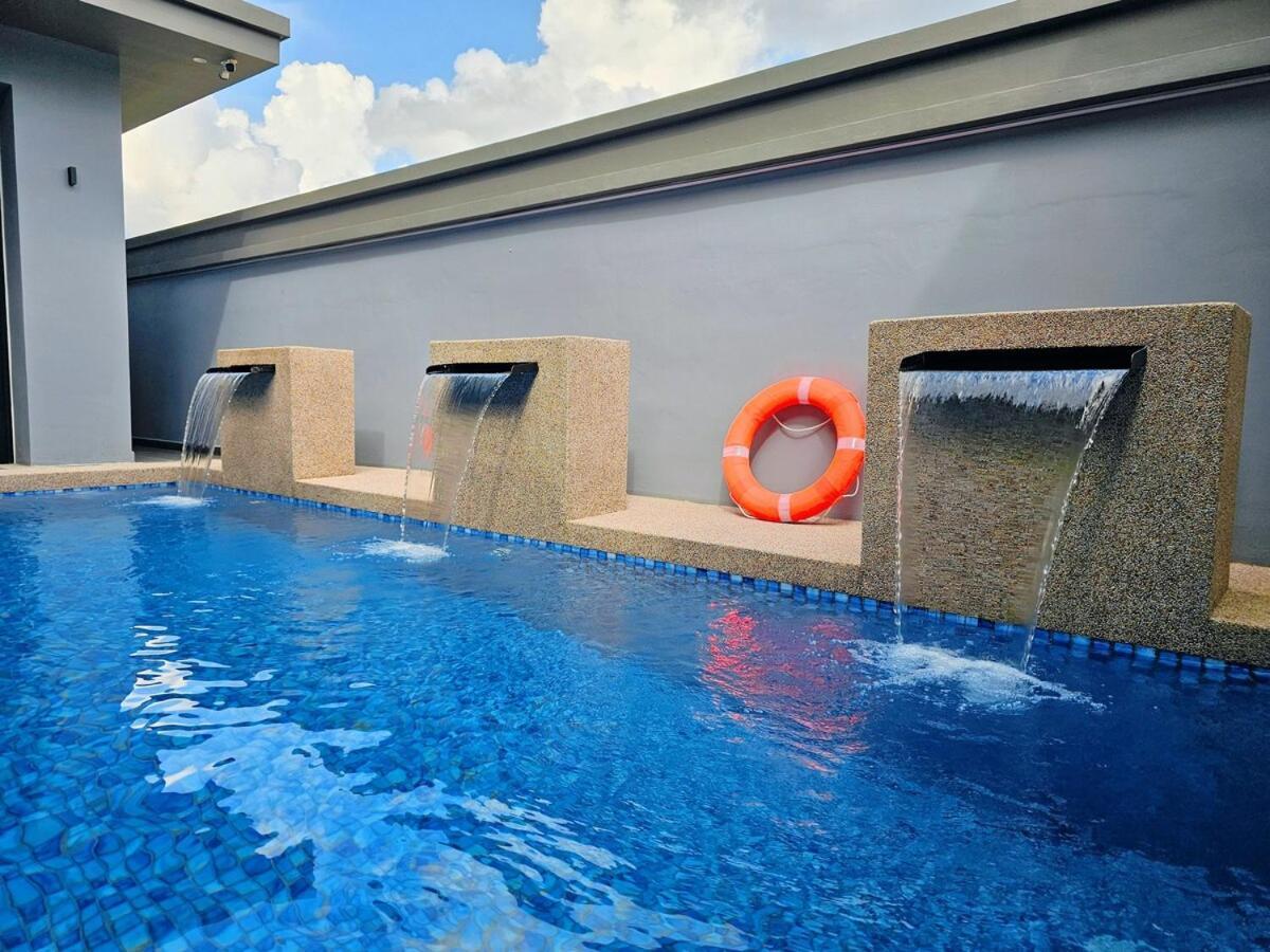 Jpp L Luxury Private Ktv Theme Private Pool Switch Hot Boiler Bbq Mahjong Machine Sleeps 26 5min To Austin