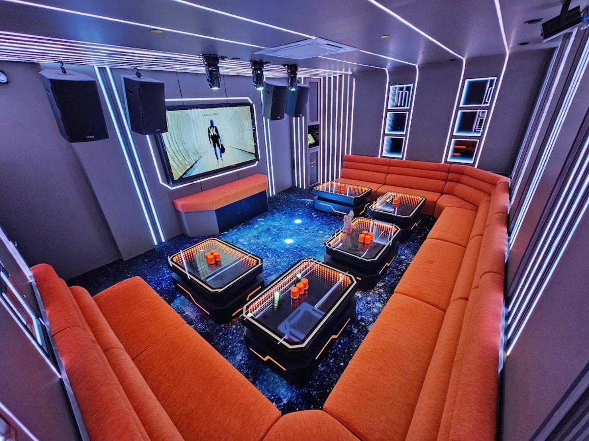 Vila Jpp L Luxury Private Ktv Theme Private Pool Switch Hot Boiler Bbq Mahjong Machine Sleeps 26 5min To Austin